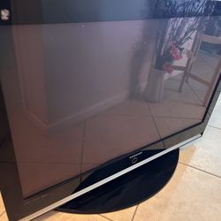 Samsung TV 42 Inch