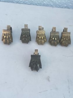 6 Ornate Solid Brass Claw Foot Furniture Toe Cap Cover Casters 1 Is Defective. One has the extension broken. See pics. All wheels are functional and o