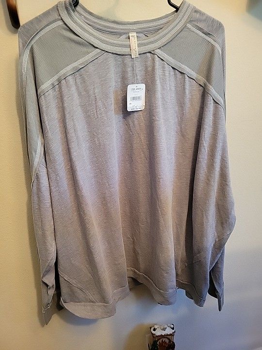 Free People Size Large Top RN# 66170 NWT