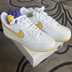Nike Air Force 1 Low Retro Qs Kobe Bryant Lakers Home