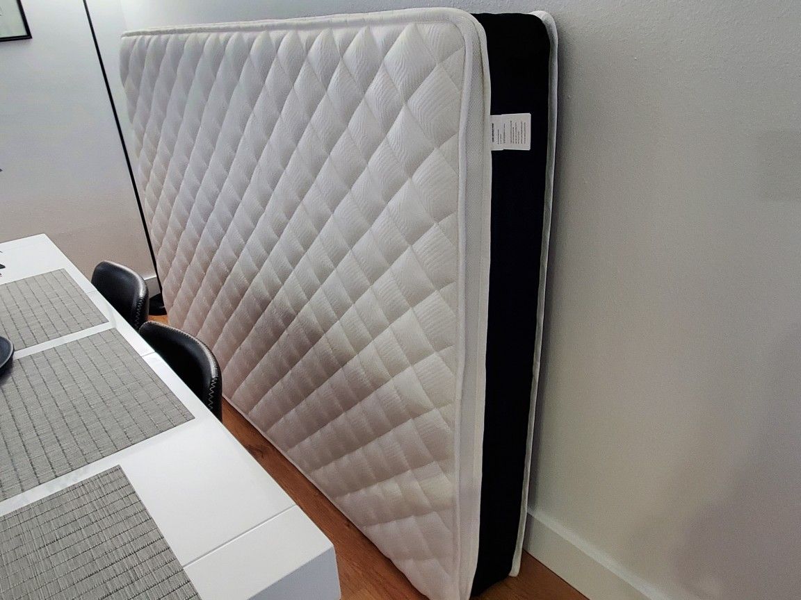 FREE TO GOOD HOME-Full Size Mattress