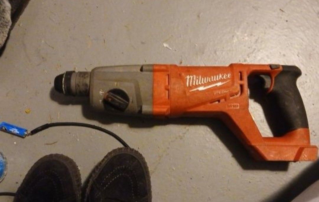 Milwaukee Hammer Drill