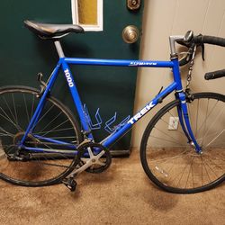 Trek 1000 Road Bike 6061-T6 Aluminum Frame