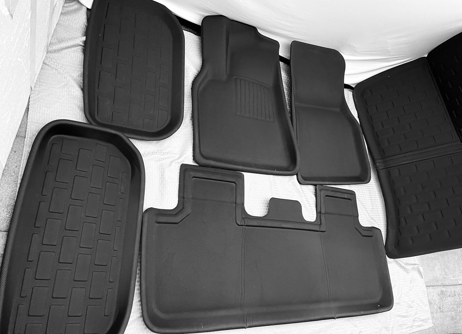 SUPER LINER Floor Mats for Tesla Model Y 5 Seat 2021 2022 Custom Fit Cargo Liner Interior Accessories (Does not fit 7 Seat) Black