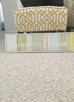 Summer house sign