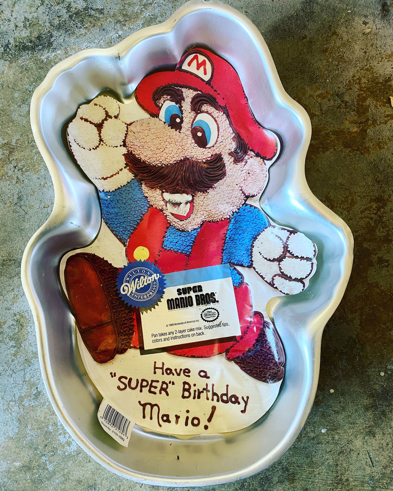 1989 Nintendo Super Mario Cake Pan