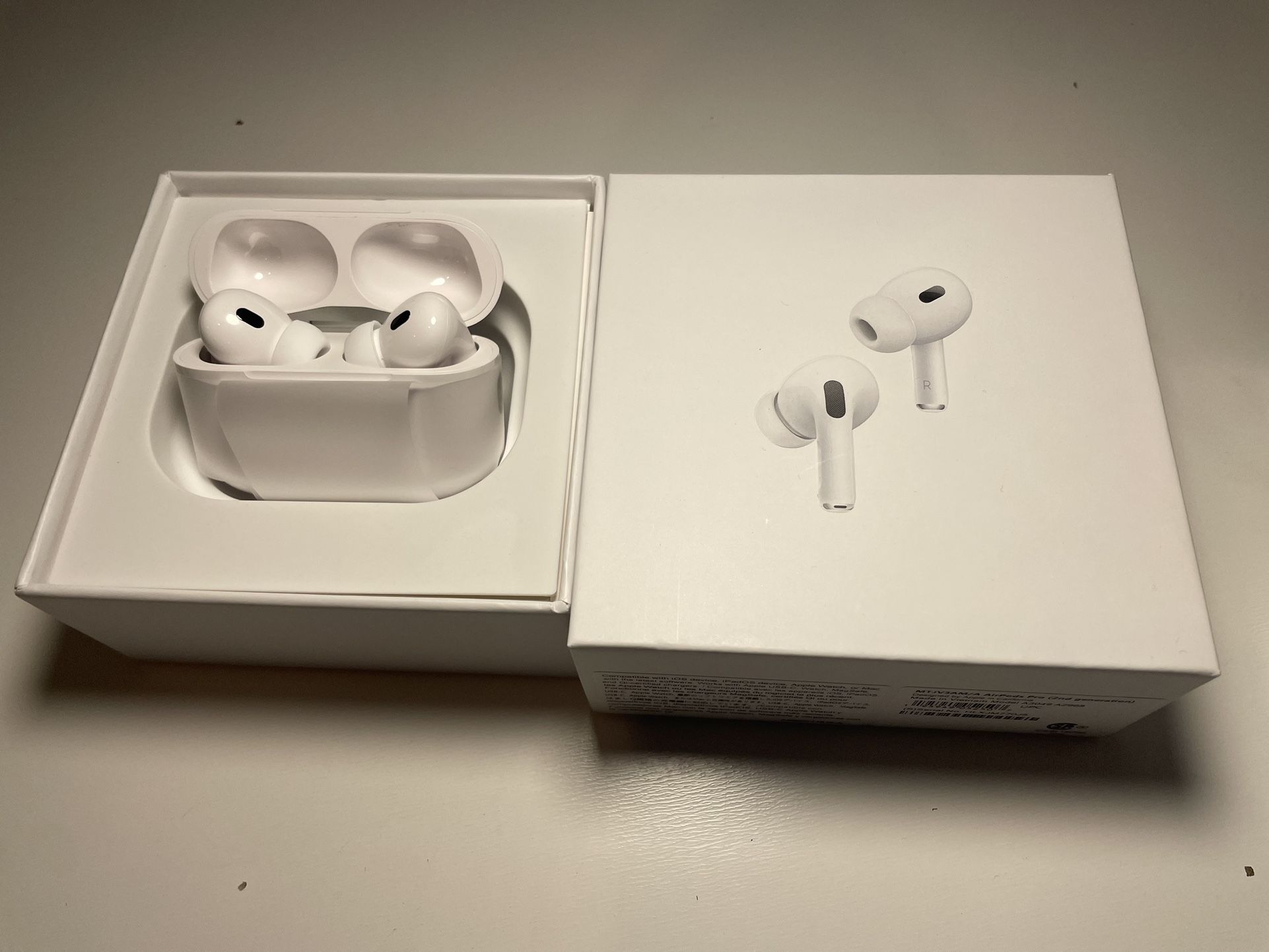 AirPods Pro 2 With Noise Cancellation 