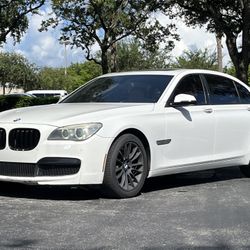 2013 BMW 750i 