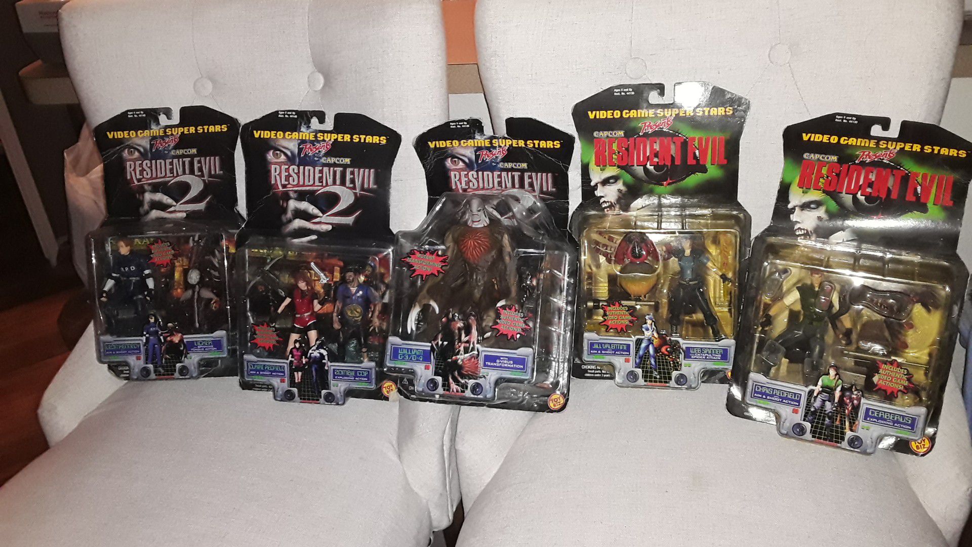 Resident evil action figures collections