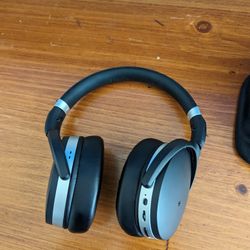 Sennheiser Bt Headphones 