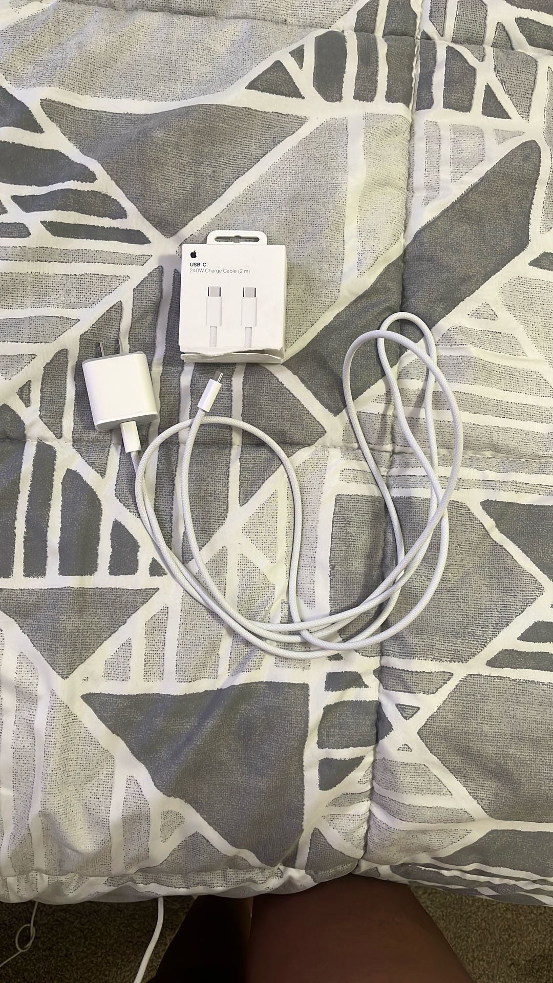 BRAND NEW TYPE C CHARGE 240W