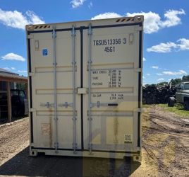 20ft & 40ft Storage Containers