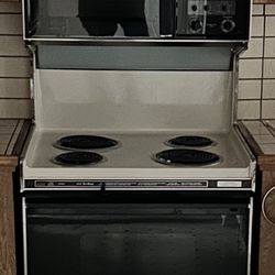 Range With Microwave Hood