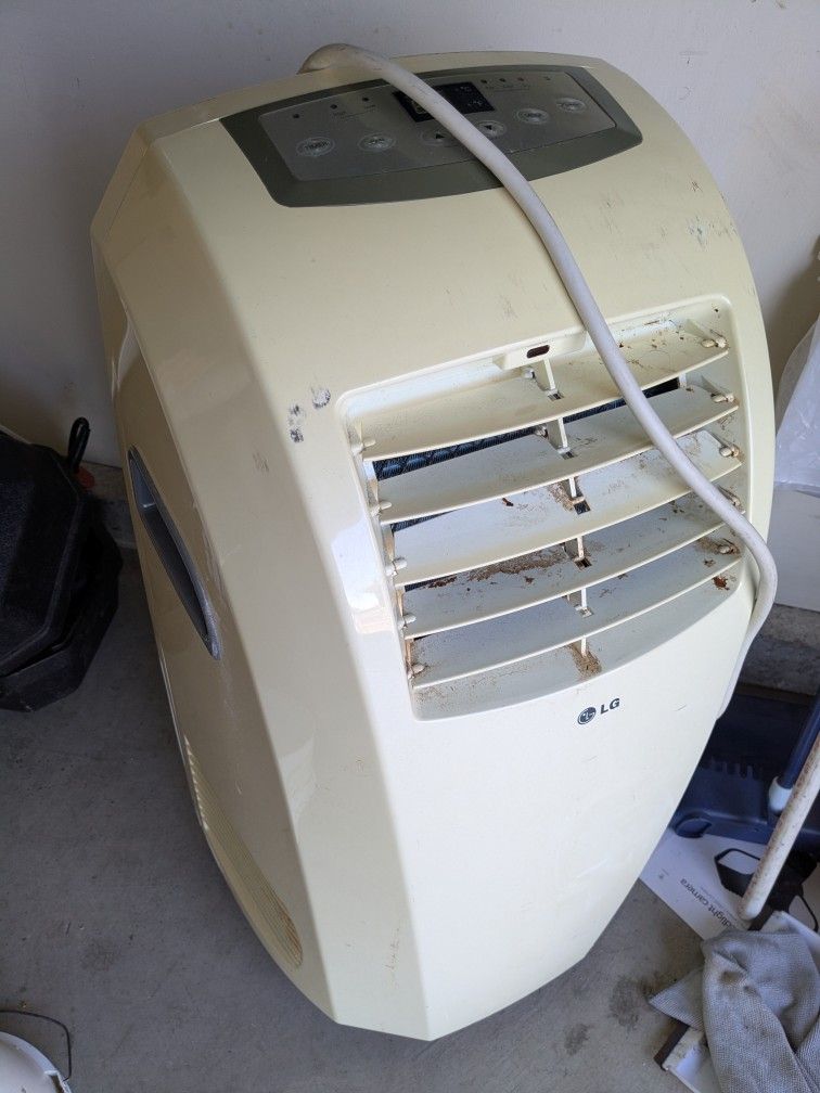 LG AIR CONDITIONER