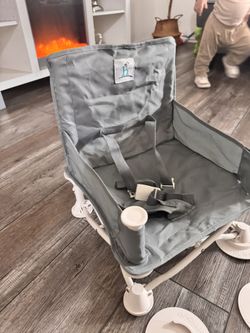 Booster chair / beach chair for baby