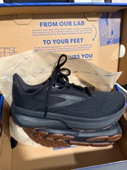 Brooks Black Running/Walking Shoes – Brand New