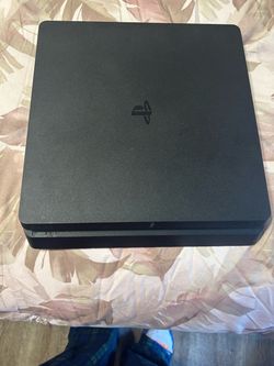 PS4 and 11 games