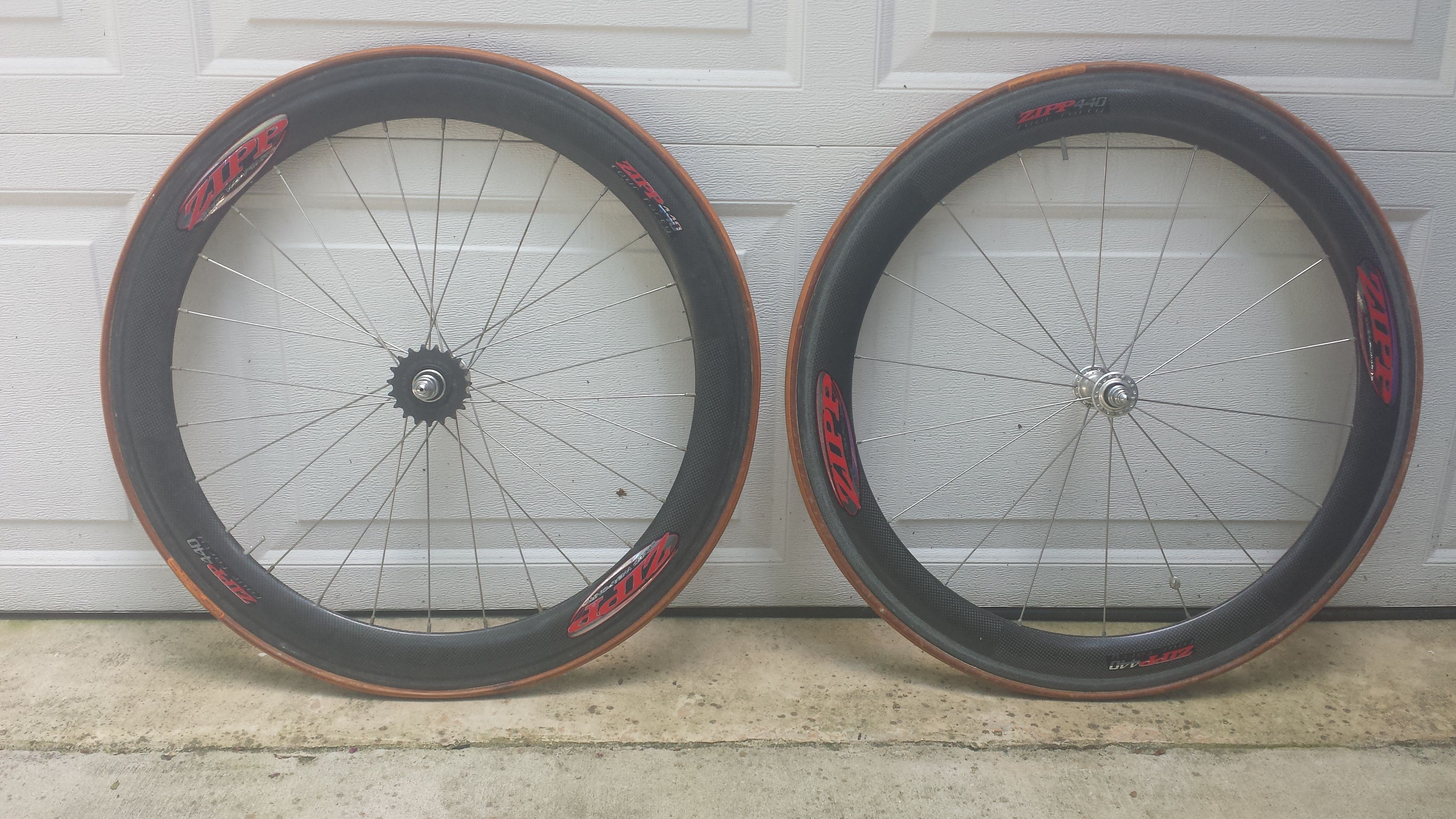 Zipp 440 carbon wheels deals