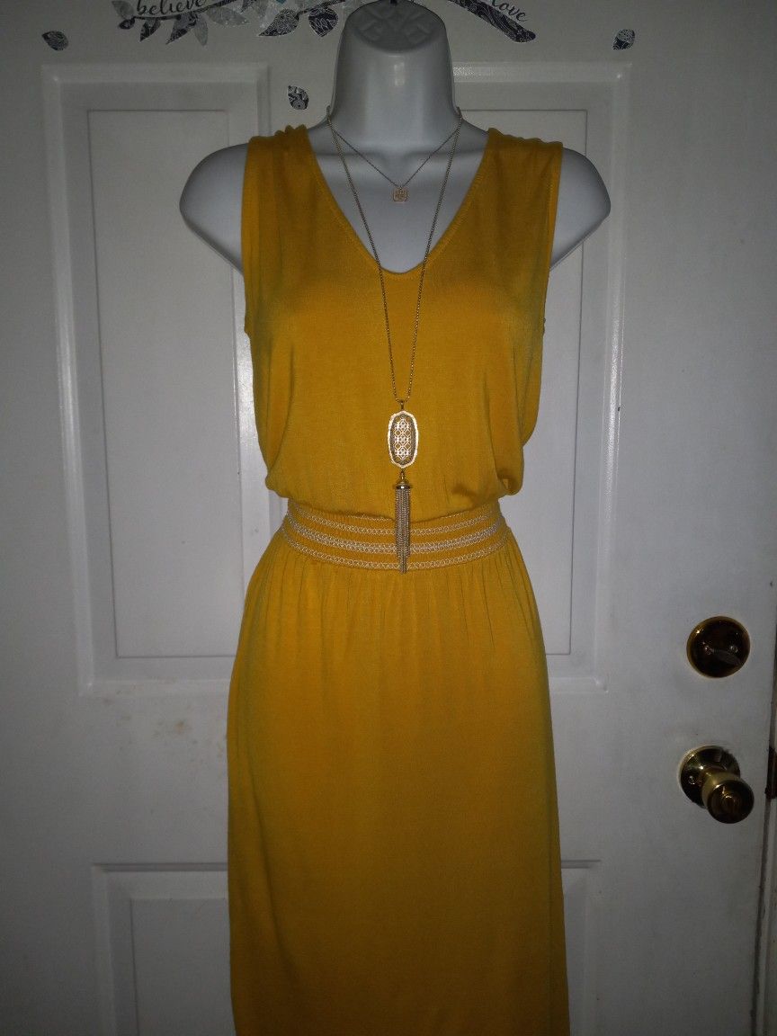 Yellow Dress Fits Med-XL