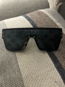 Lv glasses