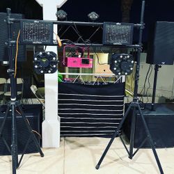 DJ / Luz Y Sonido