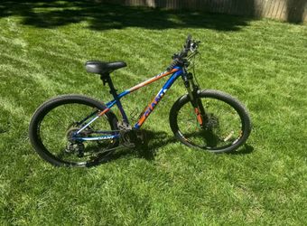 Giant 28” xxs frame mountain bike
