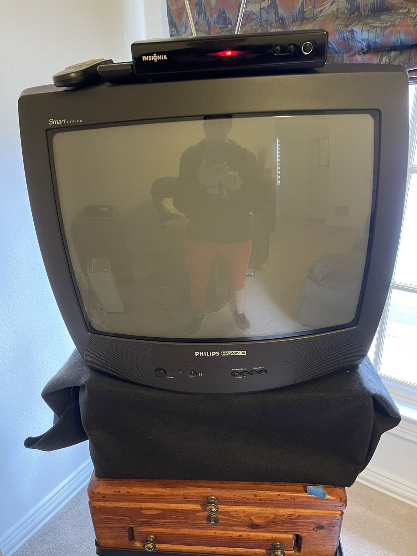 Philips Magnavox Retro Gaming TV