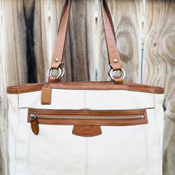 Vintage Coach  Penelope Large Handbag Tote Cream Pebble Leather Pockets