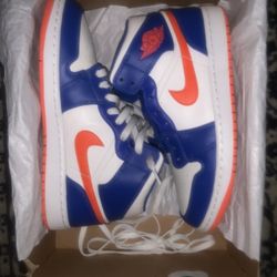 Jordan 1 mid KNICKS + Jordan 1 Yellow Ochre 