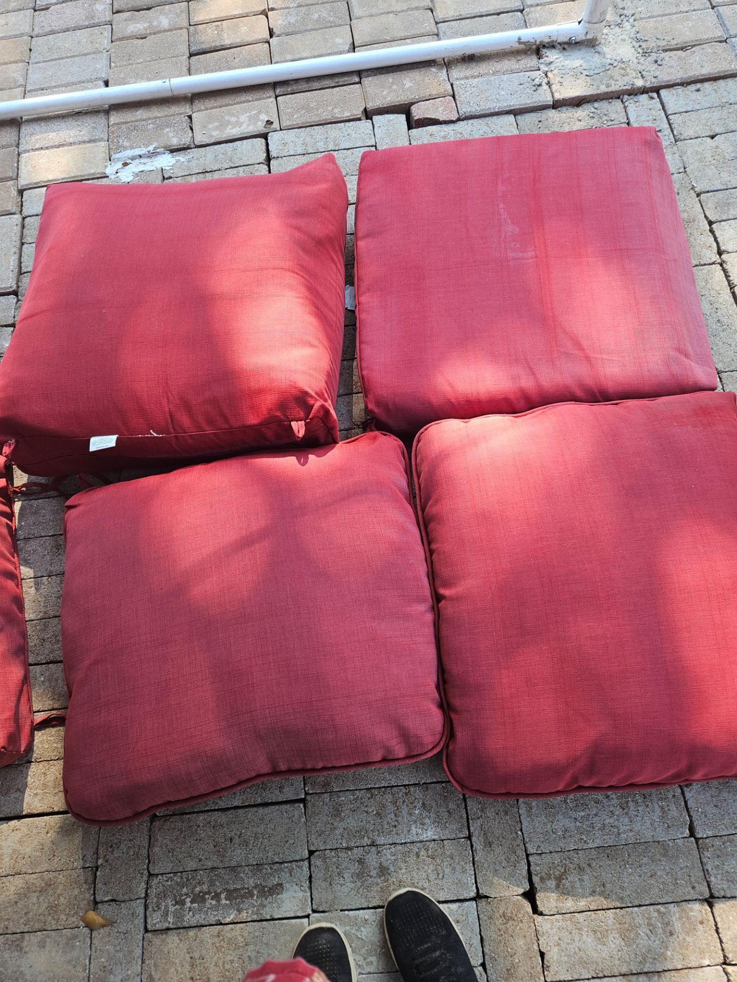 4 cojines para 2 sillas anchas
