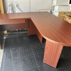 FREE - JUST REDUCED - Office Corner Desk