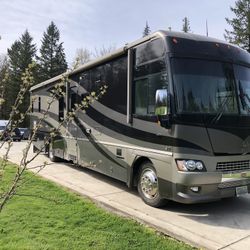 2006 Adventure 38 F Motorhome 39.000 Miles 