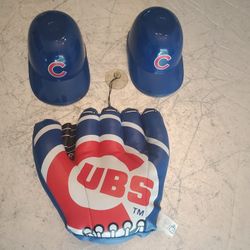 Chicago Cubs limited made glove official MLB Window Cling and 2 small batting helmets