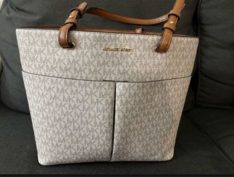 Michael Korrs Purse