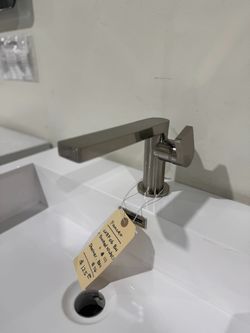 Warehouse Sale Low price better quality Bathroom Single handle Faucet LXBF-06 Brushed Nickel