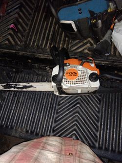 Stihl Chainsaw $100 Bucks 