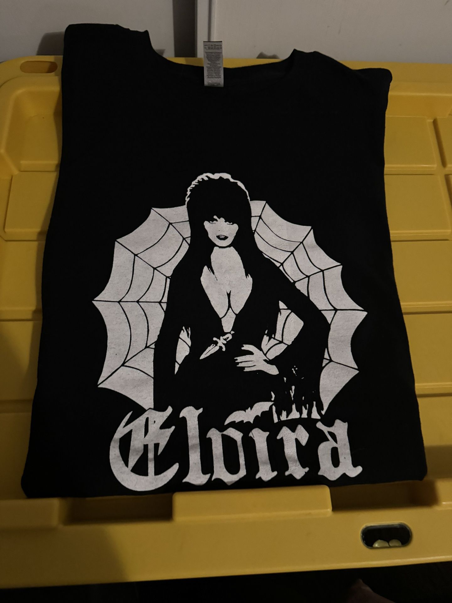Elvira T Shirt (large) 