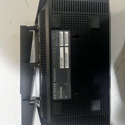 Netgear  Nighthawk AC1900 Model R6900
