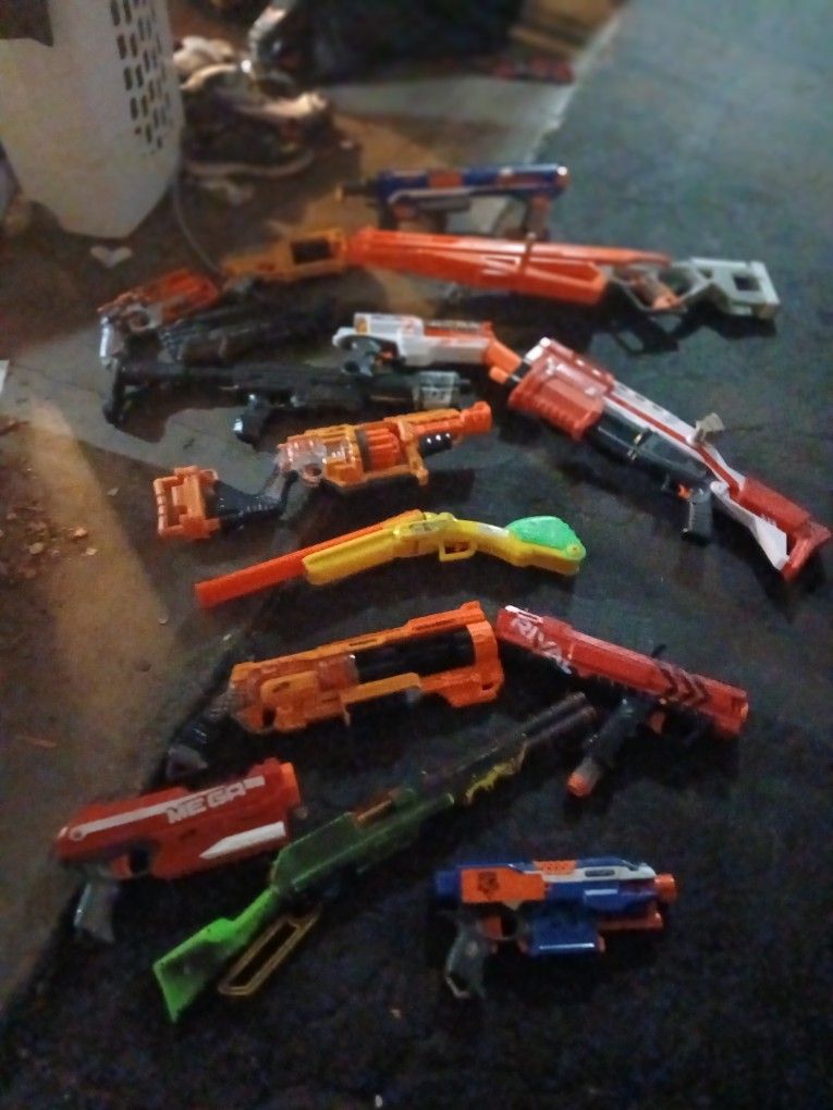 Lot Of Nerf Guns