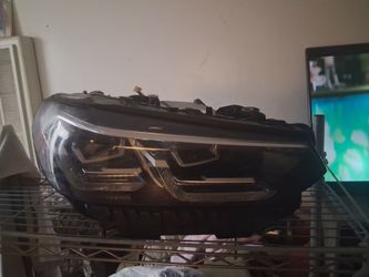 2022 / 2024 bmw X3 X4  headlight