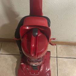  Red Vacuum   Works Perfectly Fine   Price 30 