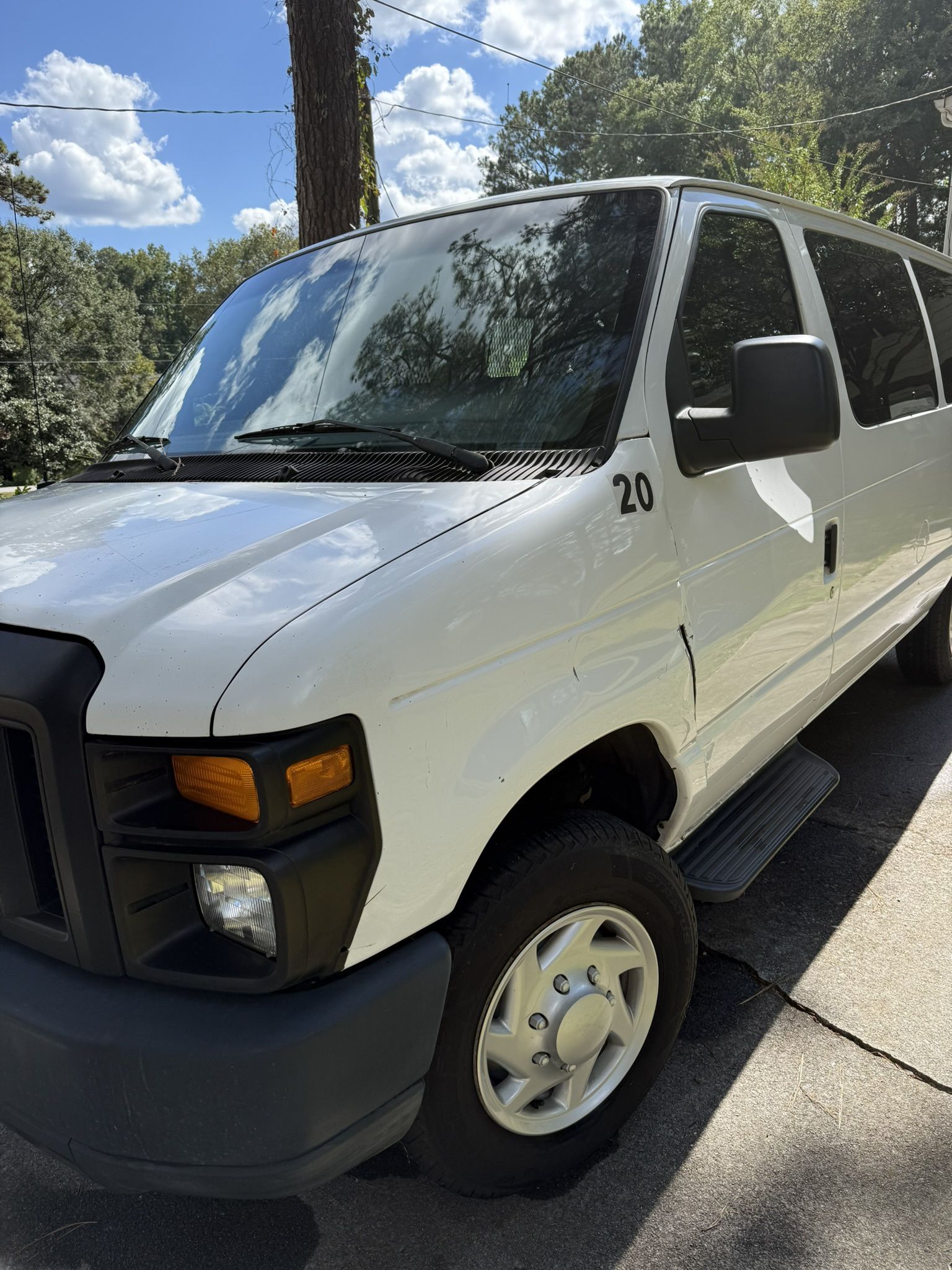 2011 Ford E-150