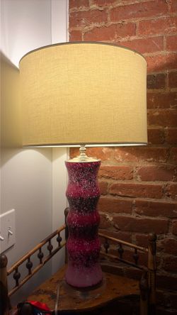 Decorative pink and black lamp