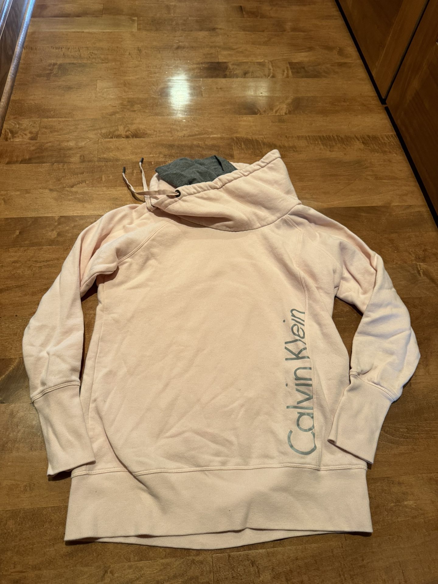 Women’s Calvin Klein hoodie shipping available