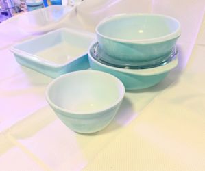 Pyrex Robin Aqua Blue Mixing Bowl and Baking Dish Set