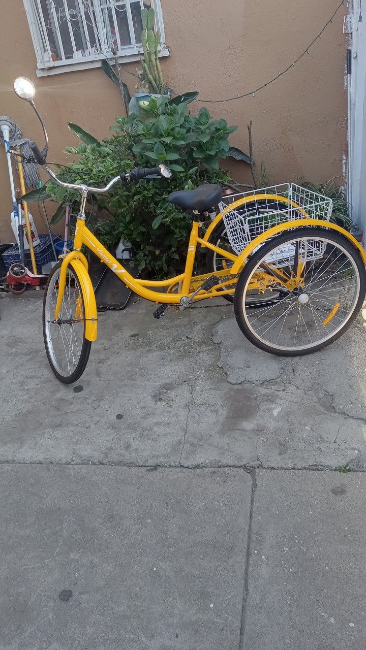 New 3 Wheeler