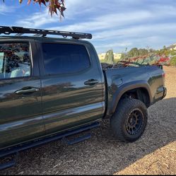 Toyota Tacoma Predator Tube Steps