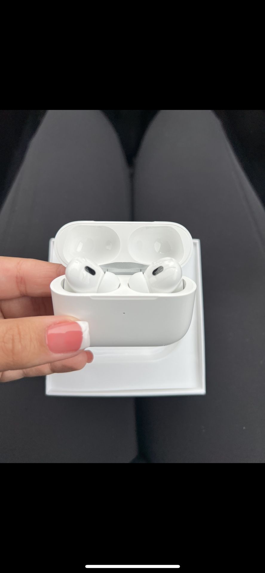 AirPods