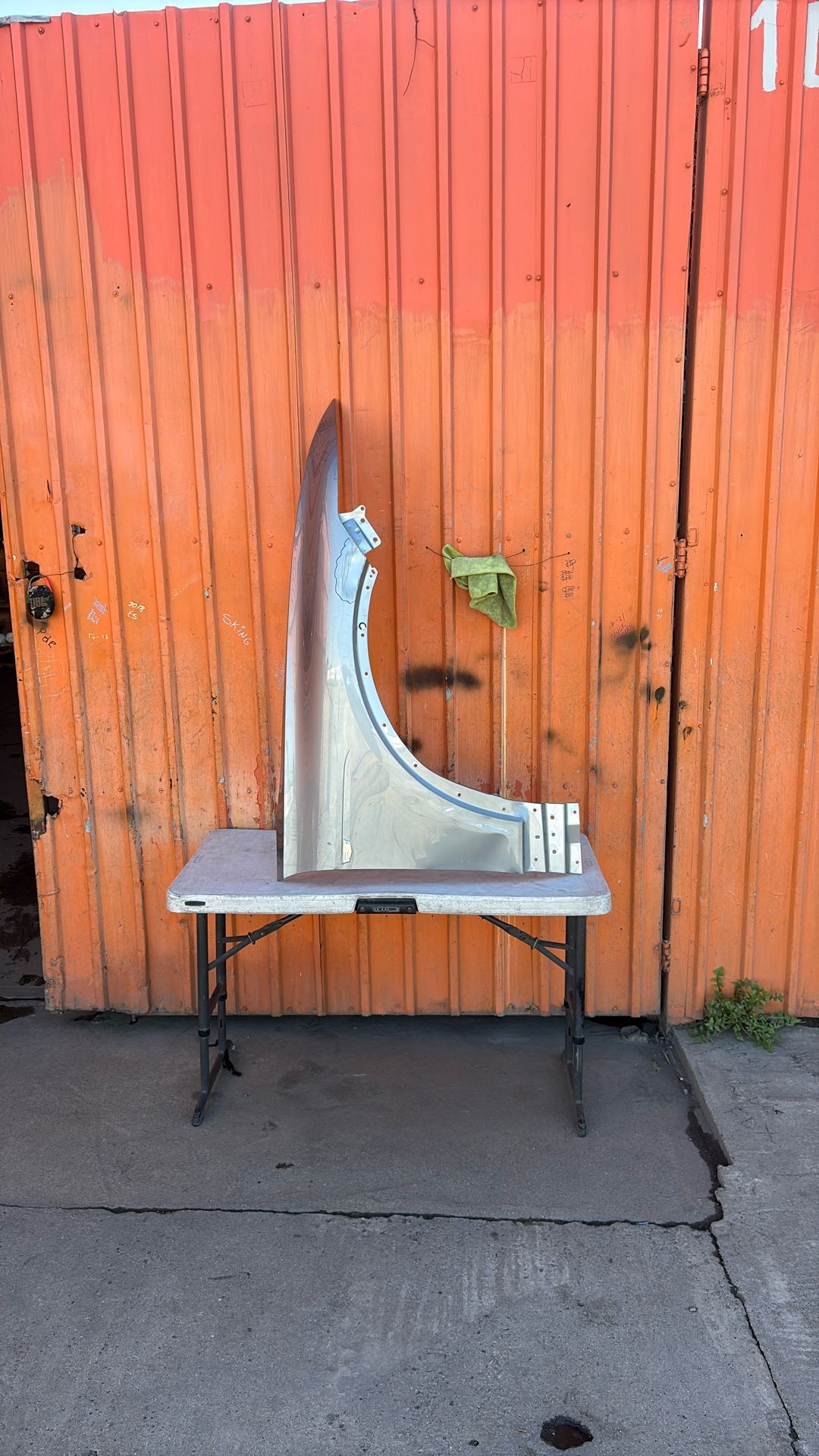 2023-2025 Cadillac Lyriq Fender