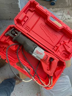 Milwaukee reciprocating saw